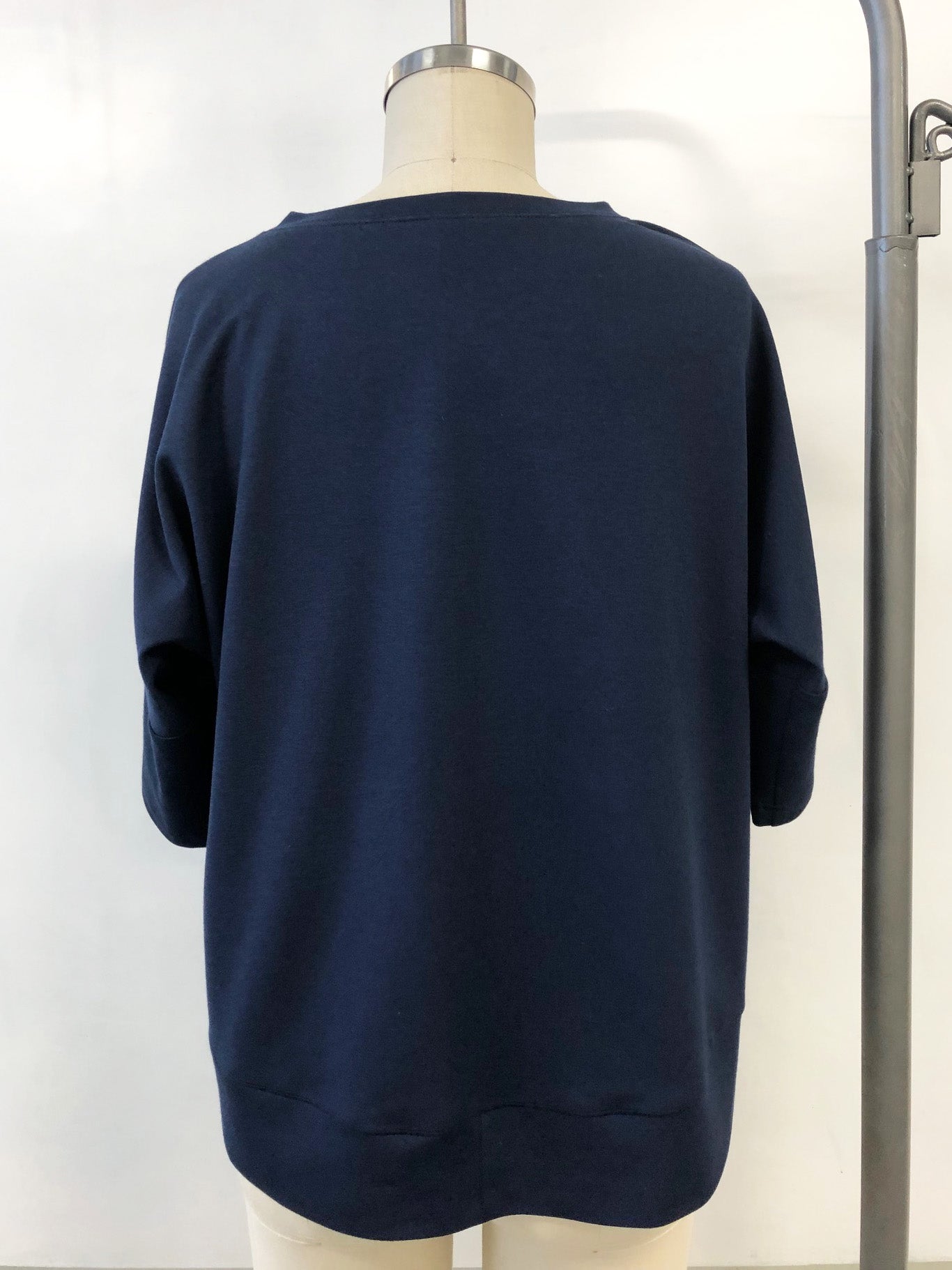 Short Sleeve Silk Sweatshirt French Navy Amaryllis